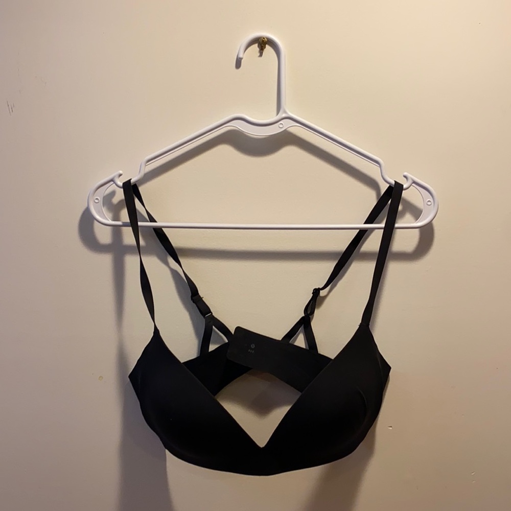 Never Worn Lululemon Take Shape Bra - Black